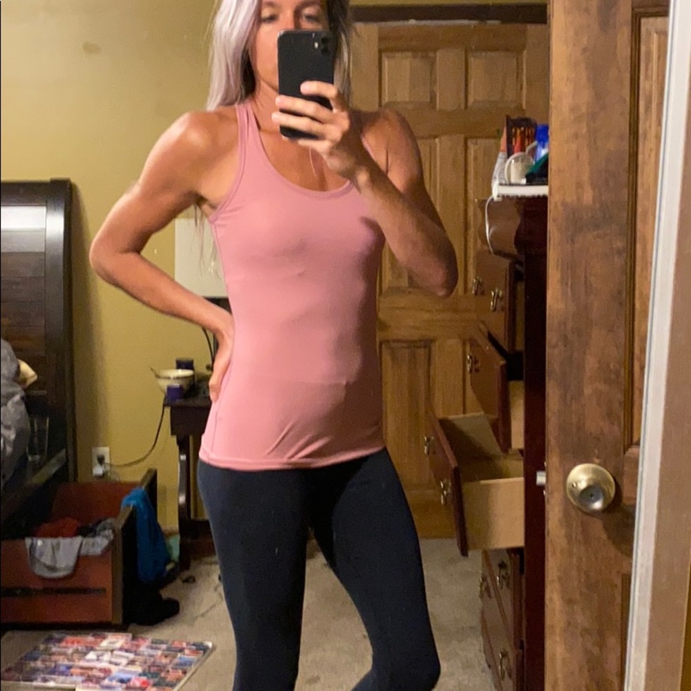 Pink tank XS